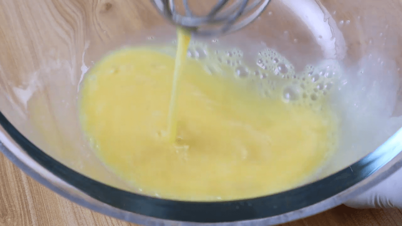 Scrambled Eggs step-1