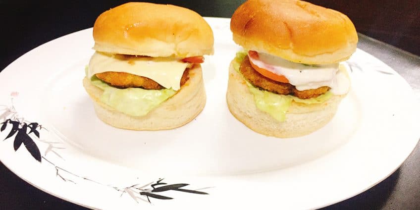 Cheesy Chicken Burger