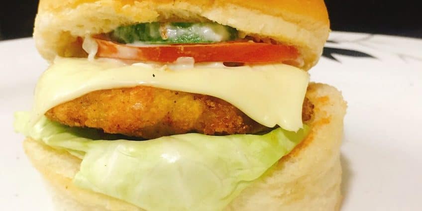 Cheesy Chicken Burger