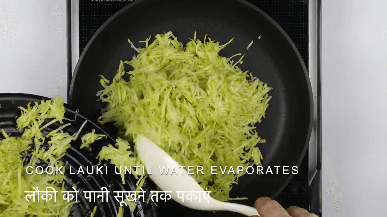 Dudhi Halwa step-2