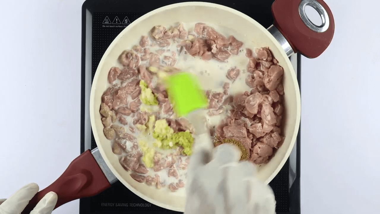 Dabba Gosht step-1