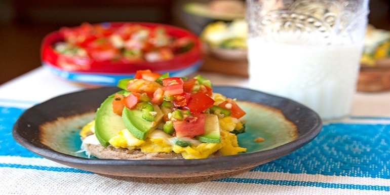 Southwest breakfast pizza recipe