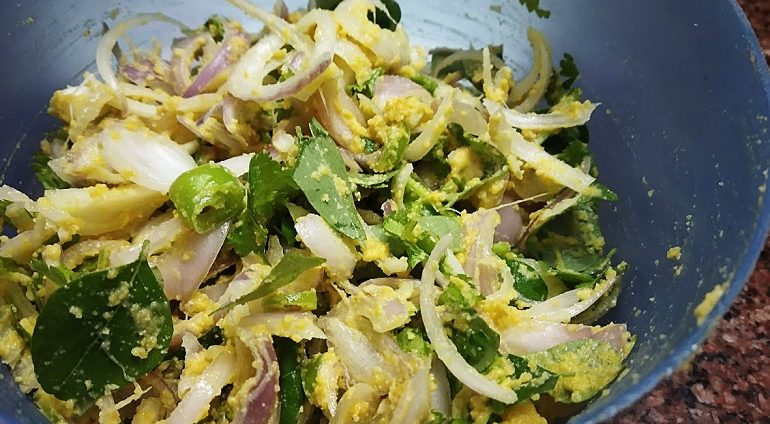 Onion pakoda recipe