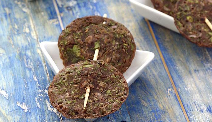 ragi_and_coriander_uttapa
