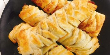 Chicken Pastry Roll