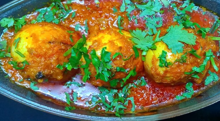 Dhaba Style Egg Curry