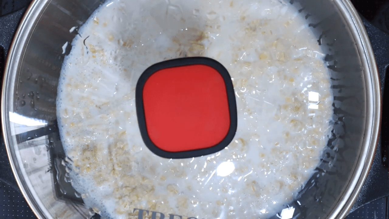 Oatmeal With Fruits step-2
