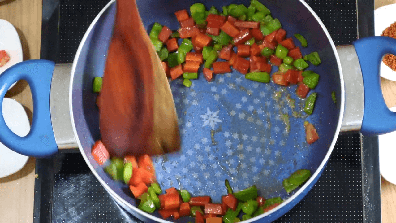 Maggi Canapes step-1