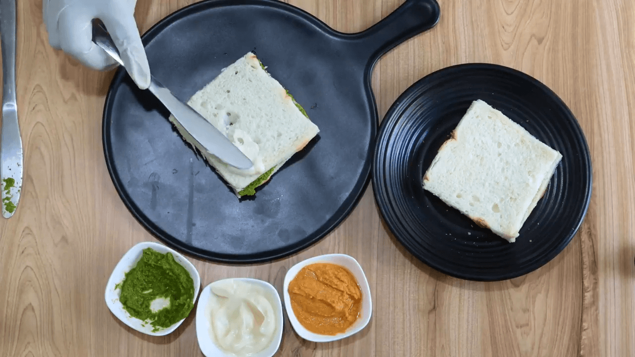 Tiranga Sandwich step-1