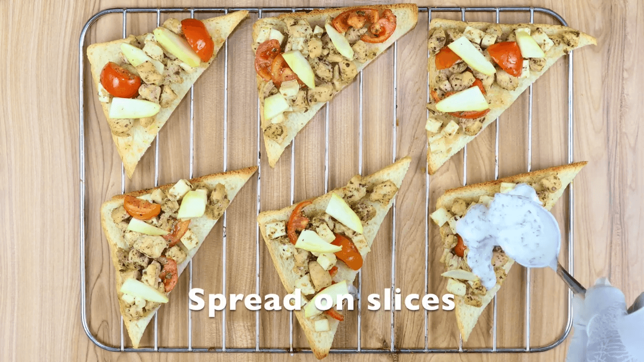 Chicken Greek Open Toast step-3