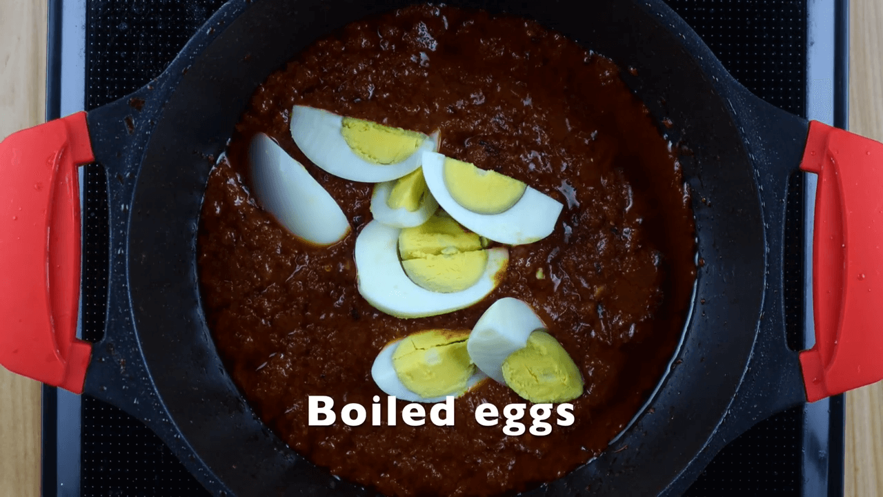 Peri Egg Curry step-4