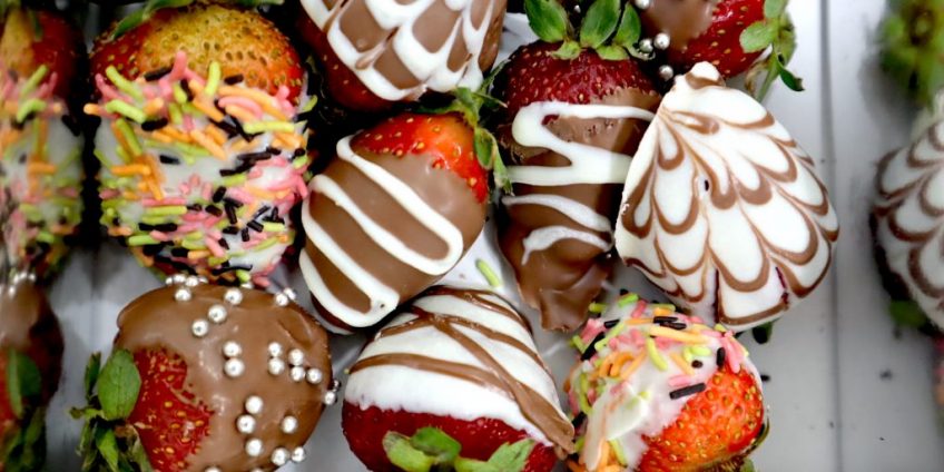 Chocolate Dipped Strawberries