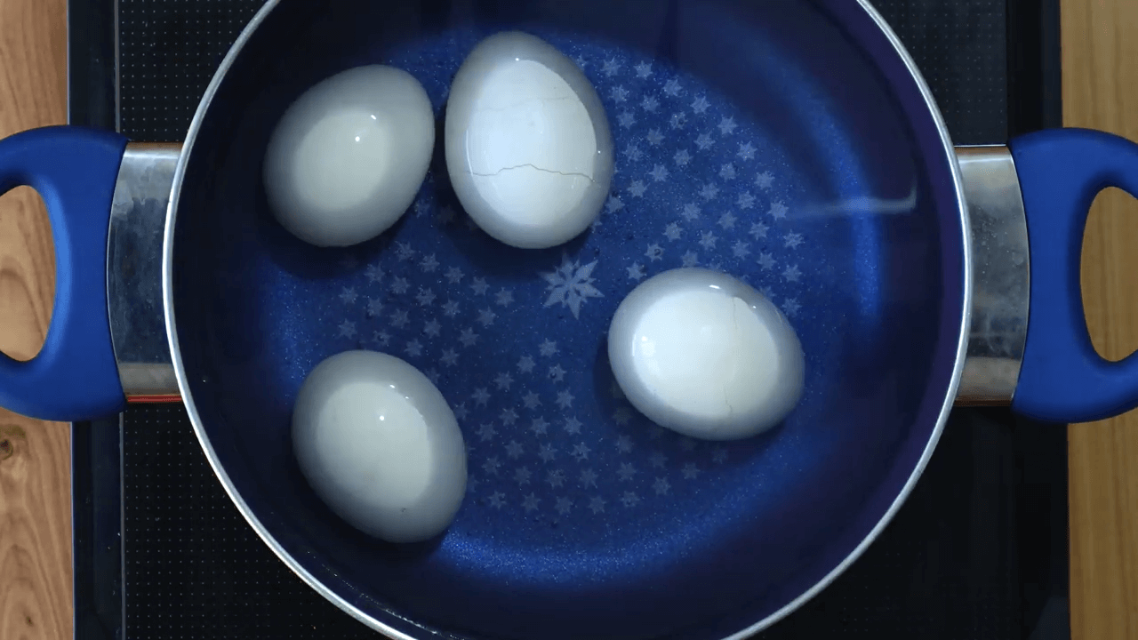 Grated Boiled Egg Sandwich step-1