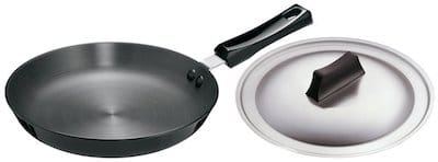 hawkins futura Hard anodised frying pan with steel lid