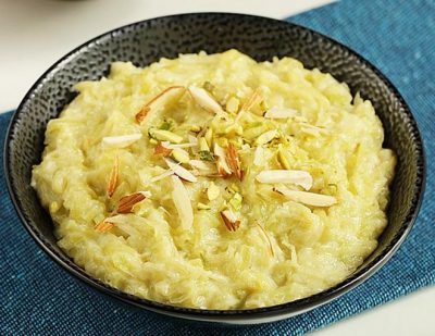 dudhi-ka-halwa-by-chef-swasthi