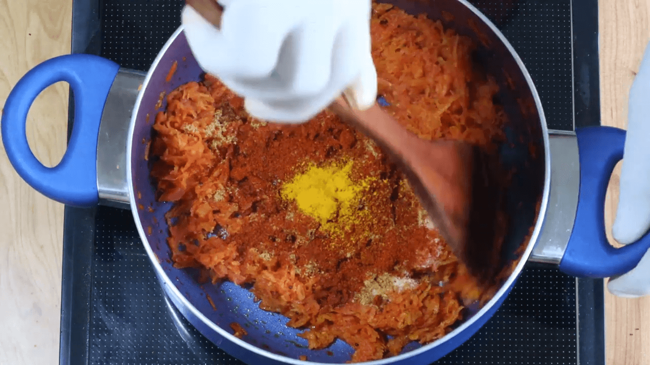 Gajar Hara Chana Sabji step-3