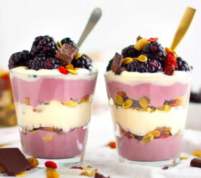 vegan-breakfast-parfait