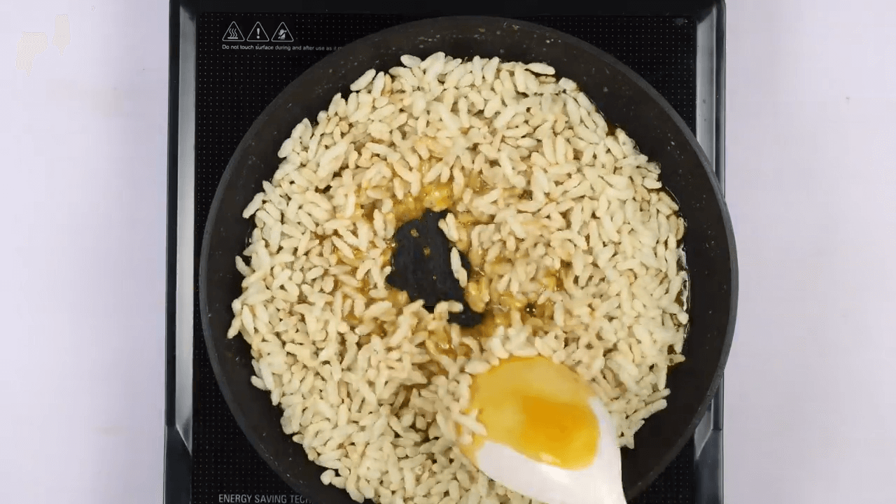 Murmura Laddu step-2