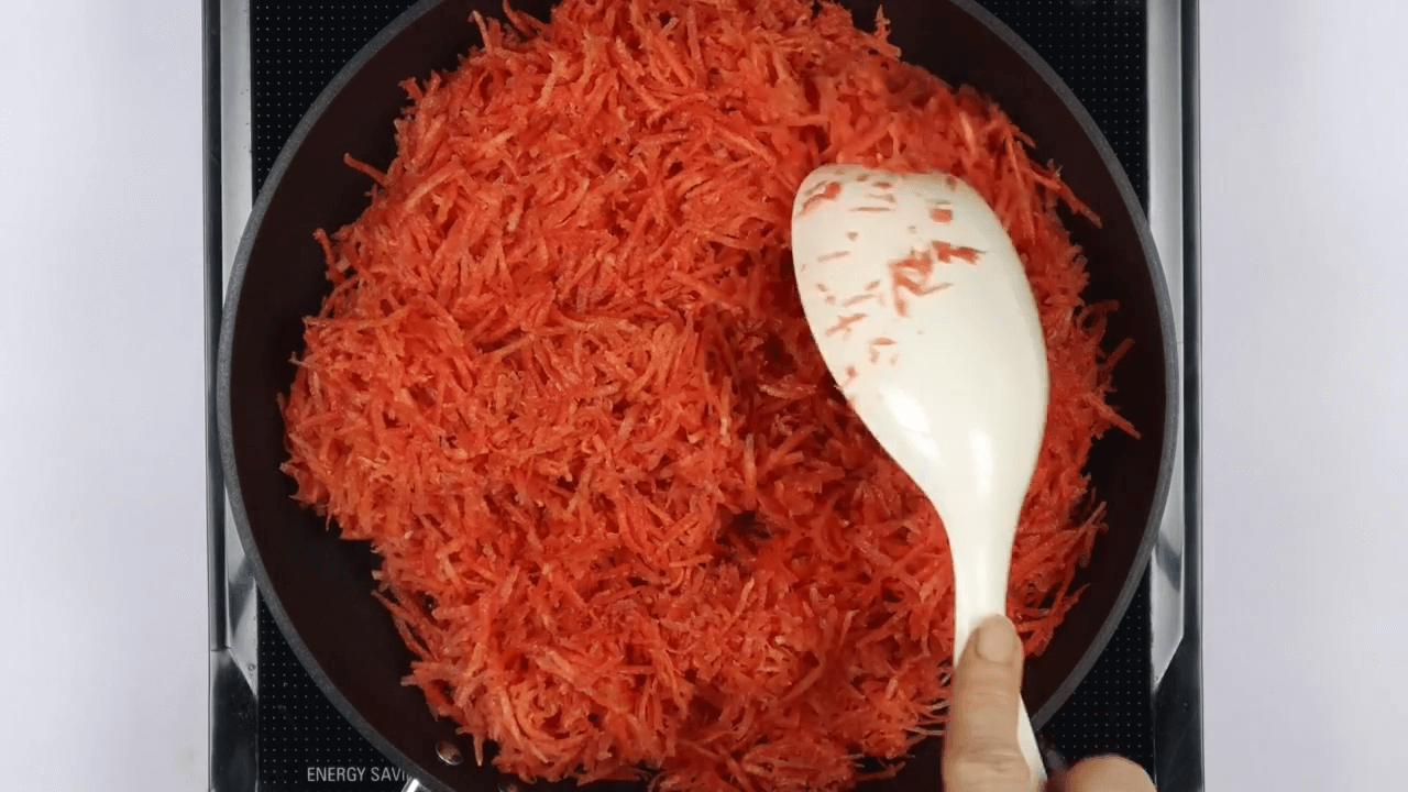 carrot halwa step-2