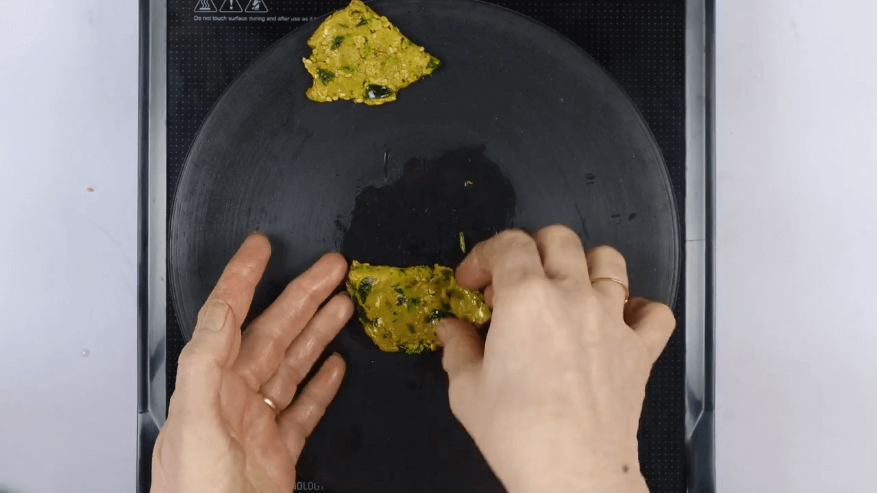 Kathiyawadi Style Papdi Dhokli step-3