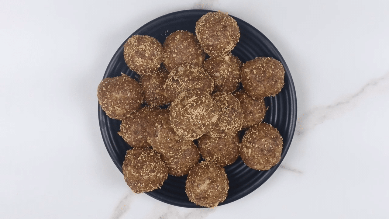 Khajoor Ladoo step-10