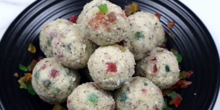 coconut laddu