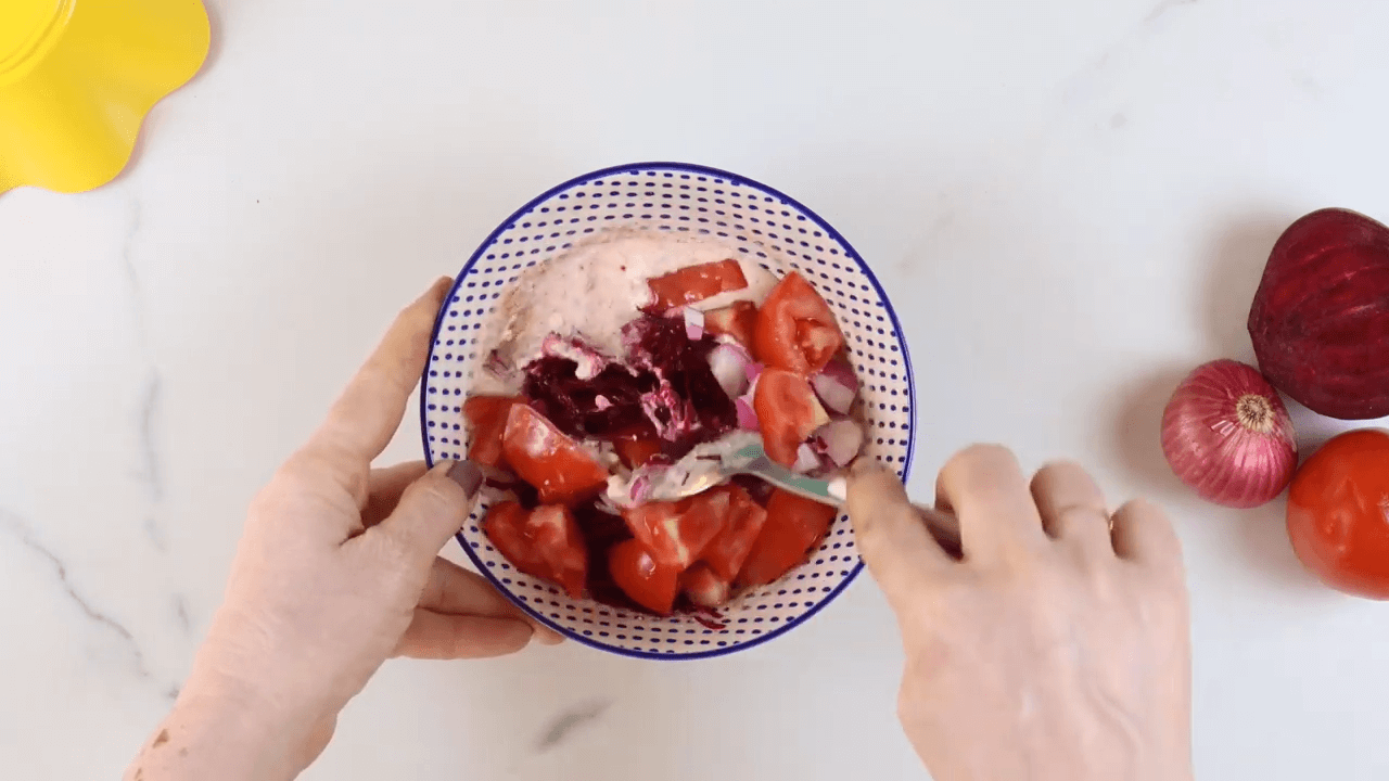 Beetroot Onion Raita step-2