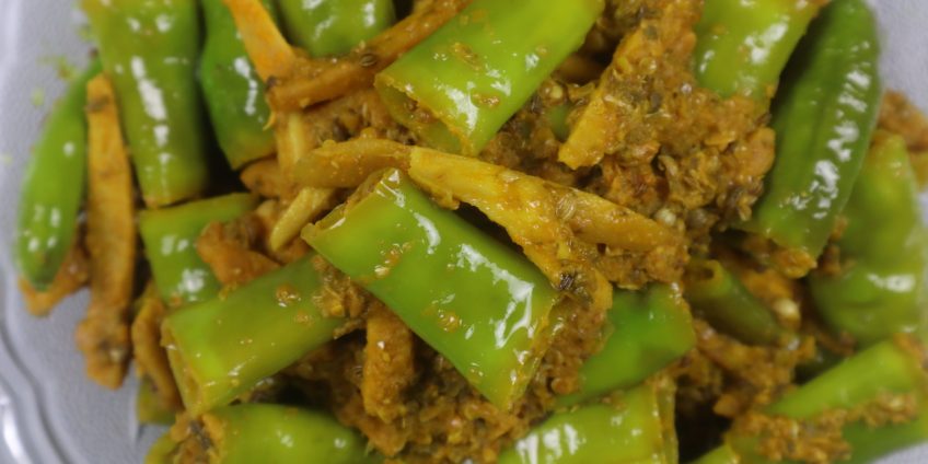 instant green Chili & ginger pickle