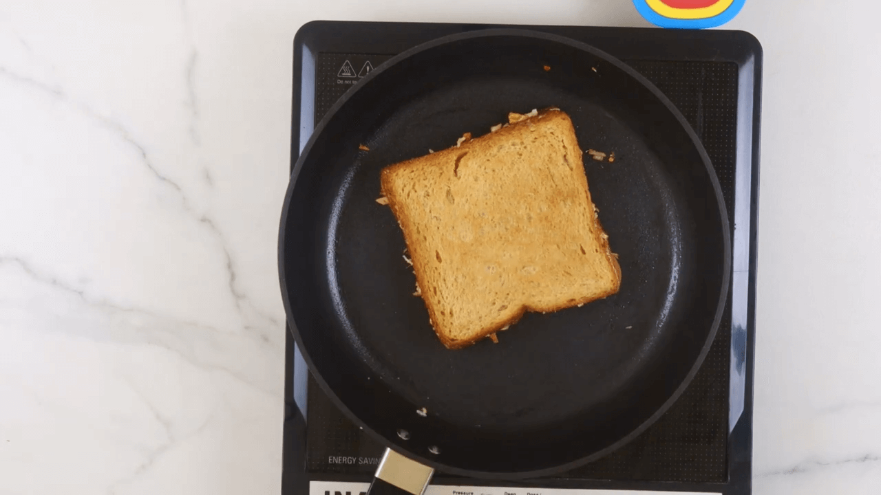 Cheese Schezwan Sandwich step-6