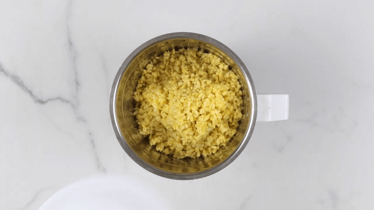 Moong Dal Halwa step-1