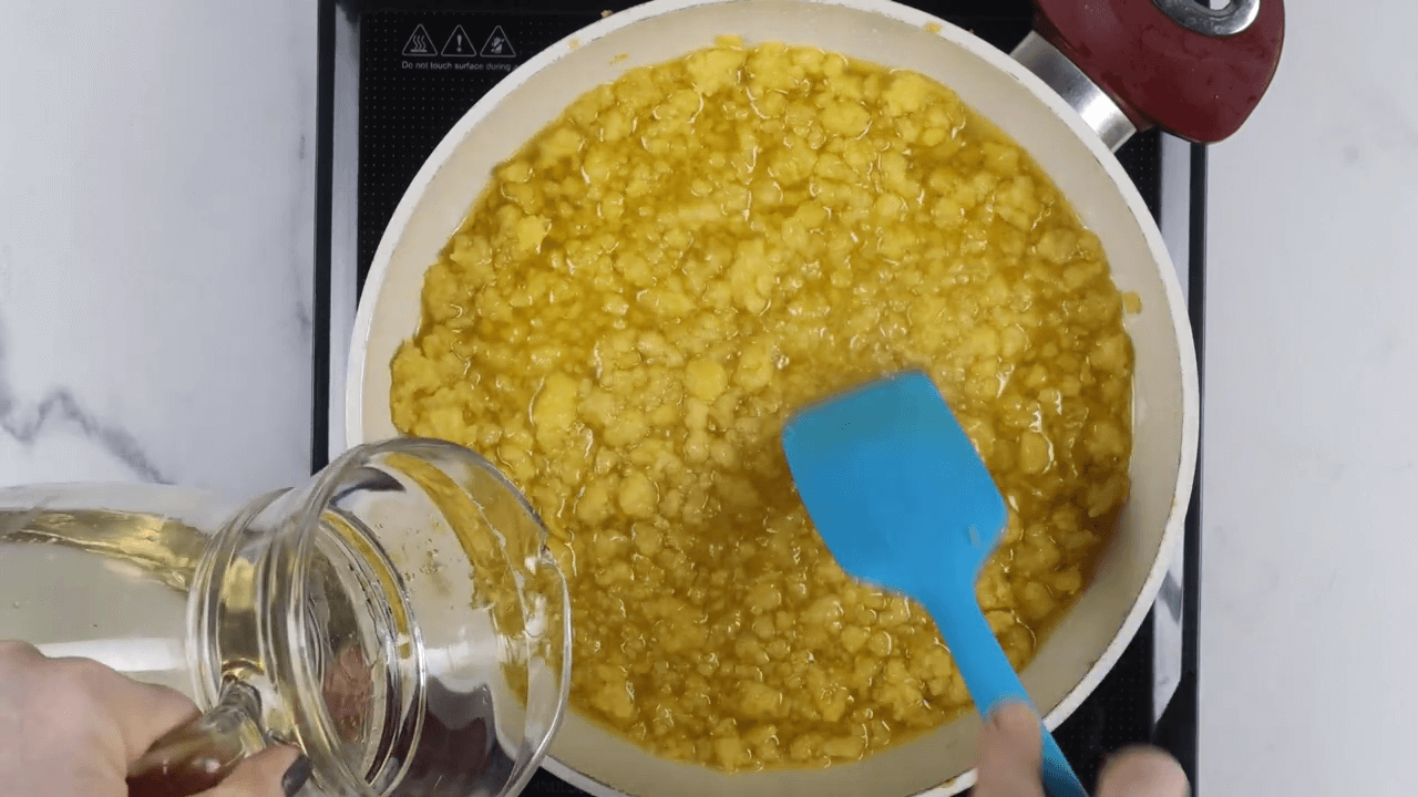Moong Dal Halwa step-3