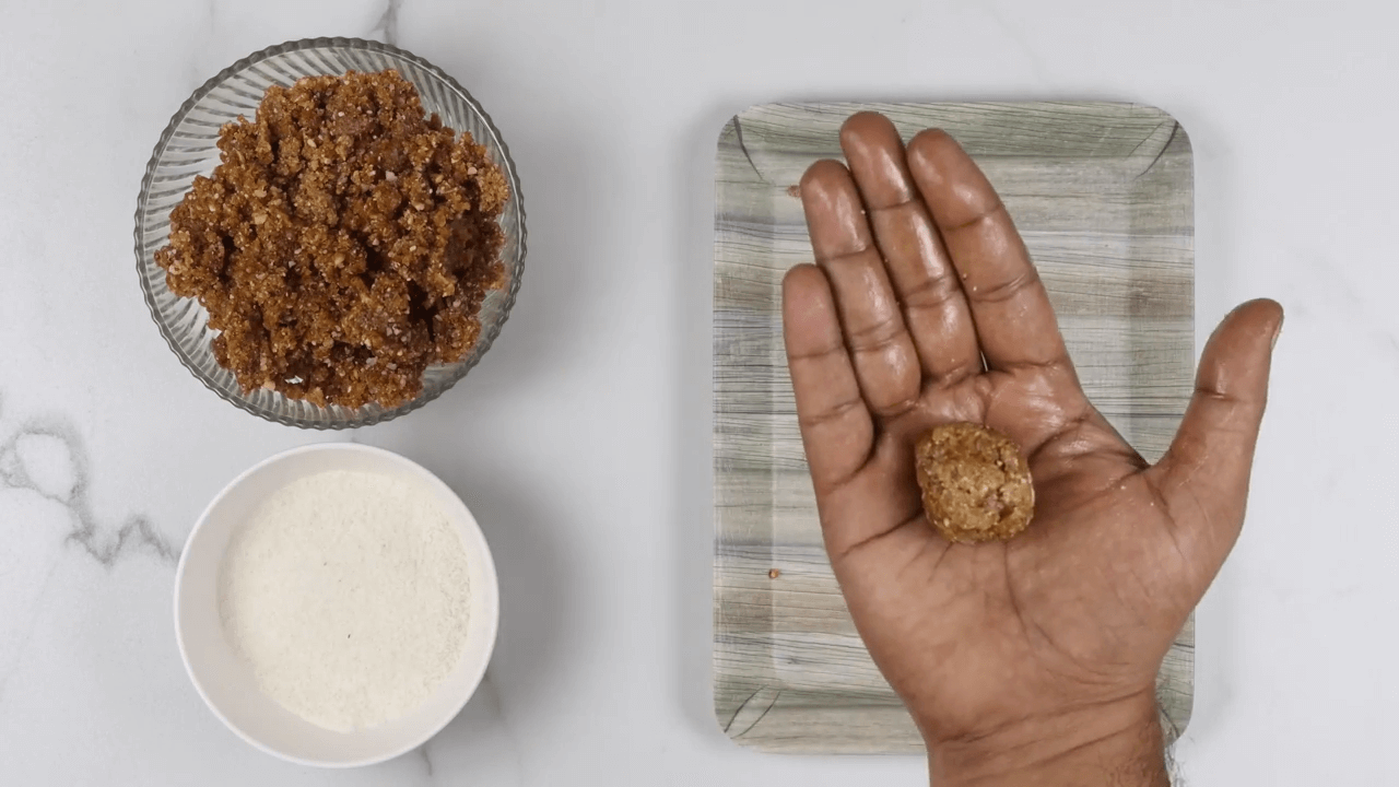 Dates & Almond Energy Balls step-4