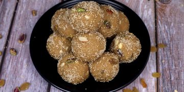 Churma Ladoo