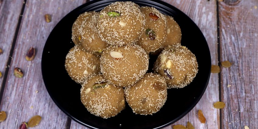 Churma Ladoo