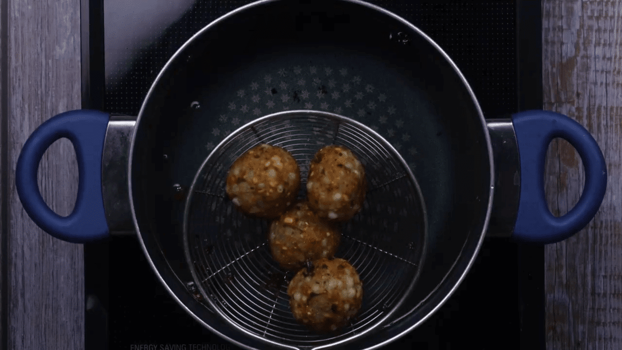 Sabudana Vada step-4