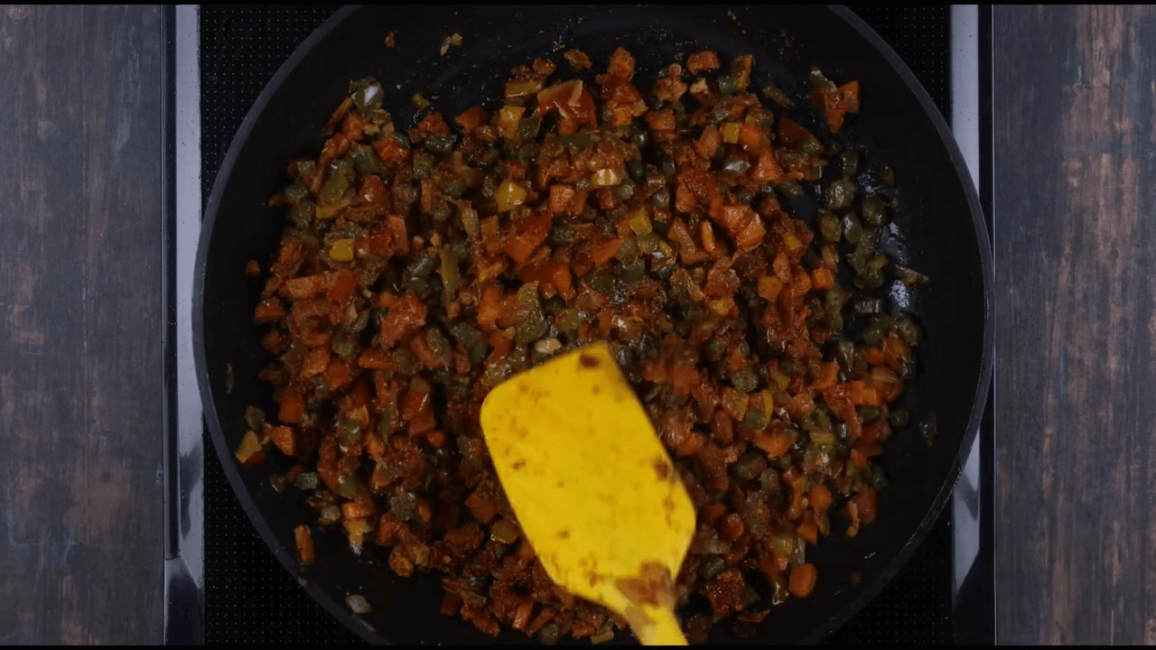 Veg Cheese Burger step-5