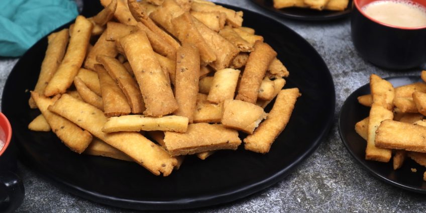 Namak Pare