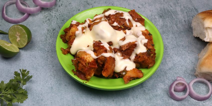 cheesy masala pav
