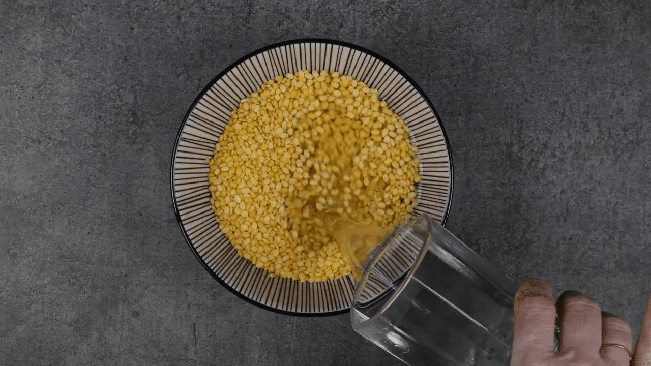 Suva Bhaji with Moong Dal step-1