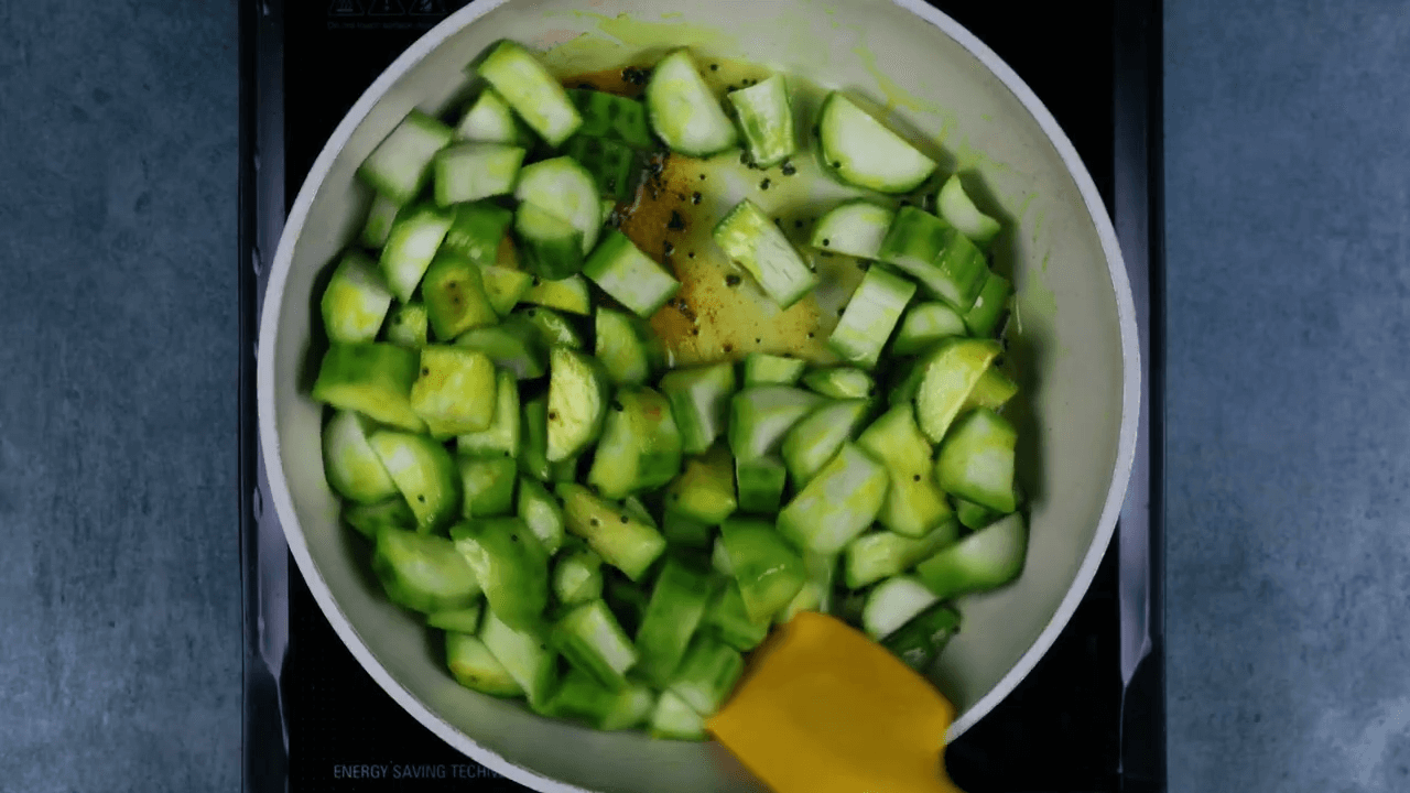 Turiya Patra Gujarati Shaak Recipe step-4