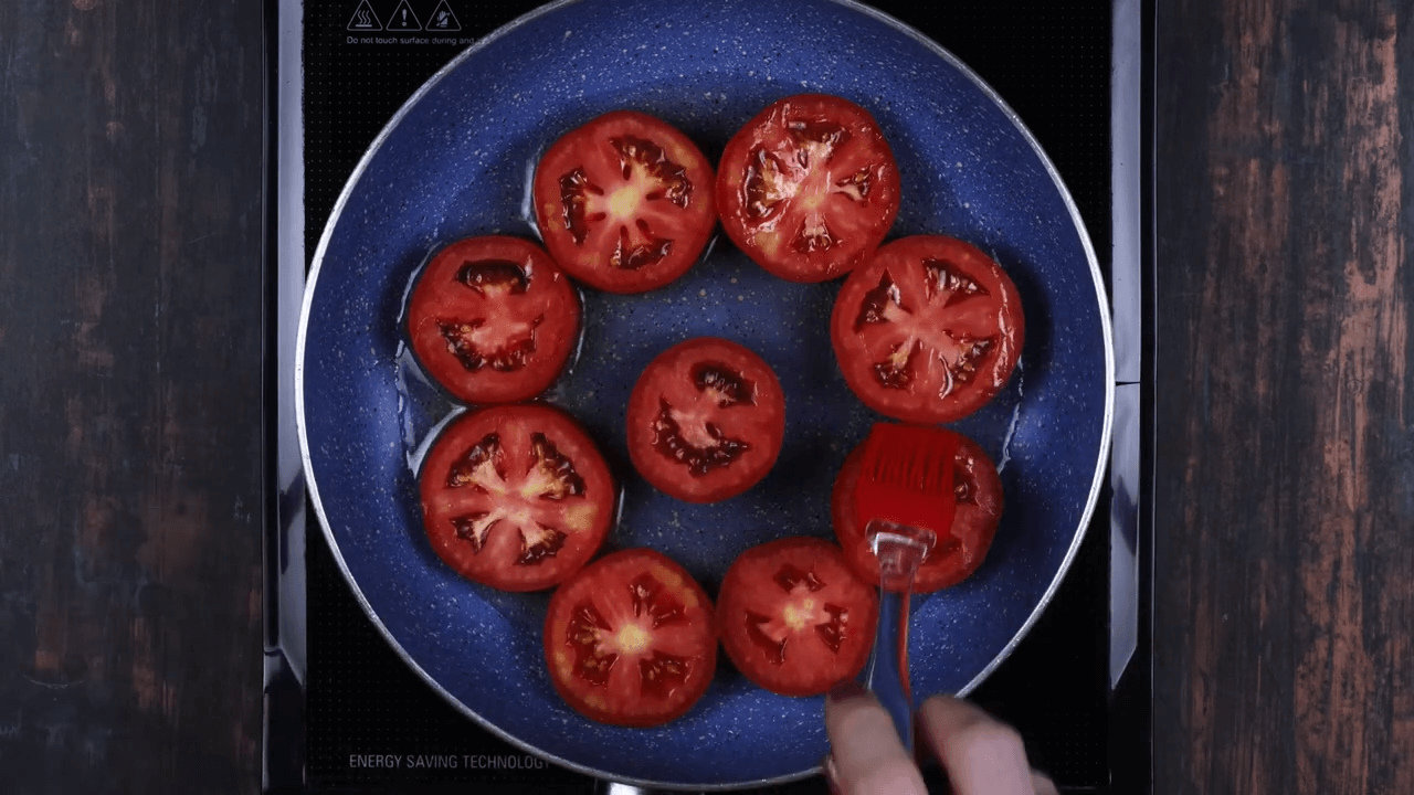 Tomato Cheese Omelette step-4
