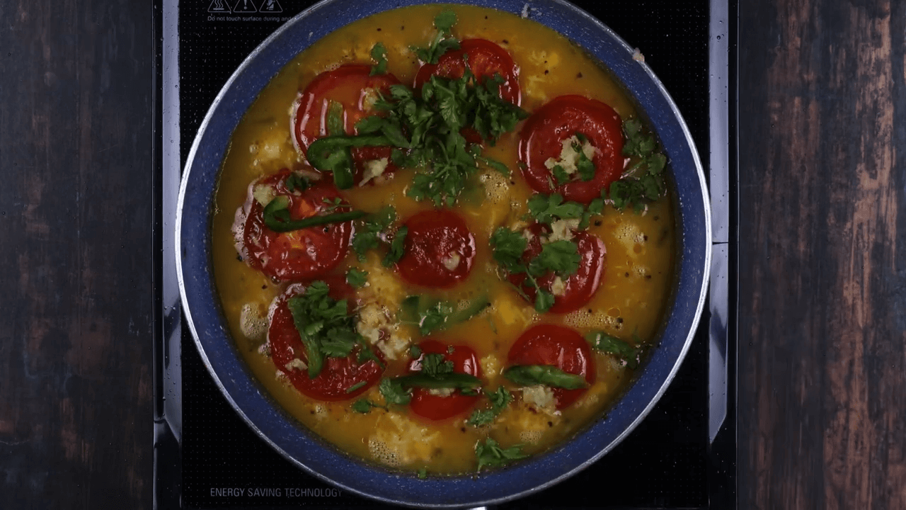 Tomato Cheese Omelette step-6