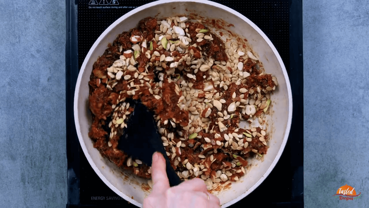 Khajur Roll step-5