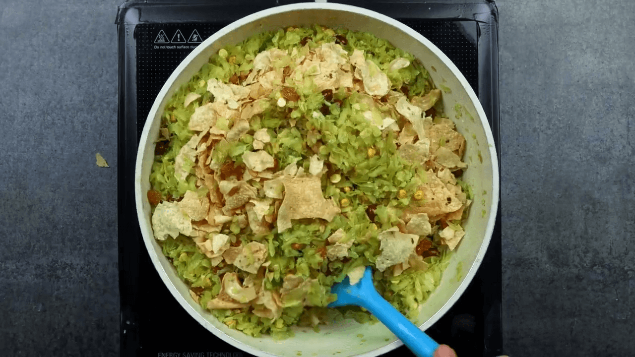 Poha Papad Chivda step-7