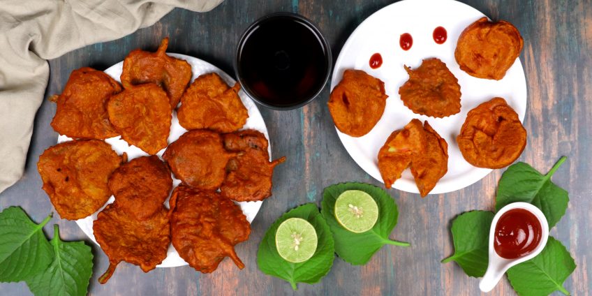 Ajwain Leaves Tomato Bhajiya