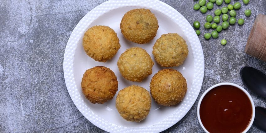 Lilva Kachori