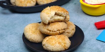 Coconut Cookies
