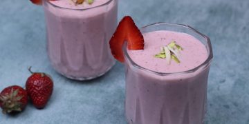 Gulkand Strawberry Milkshake