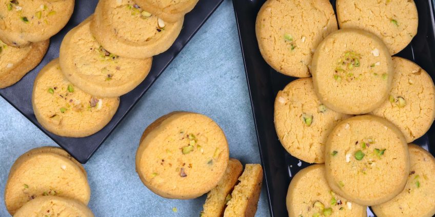 Kaju Pista Cookies