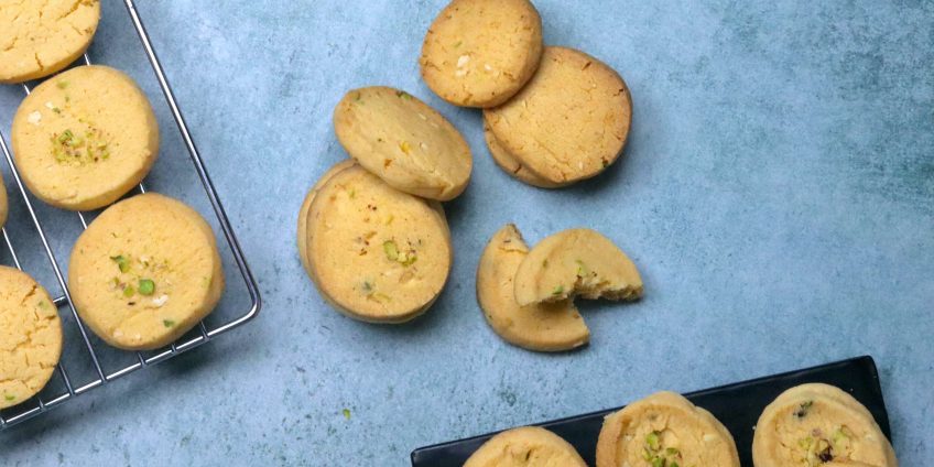 Kaju Pista Cookies